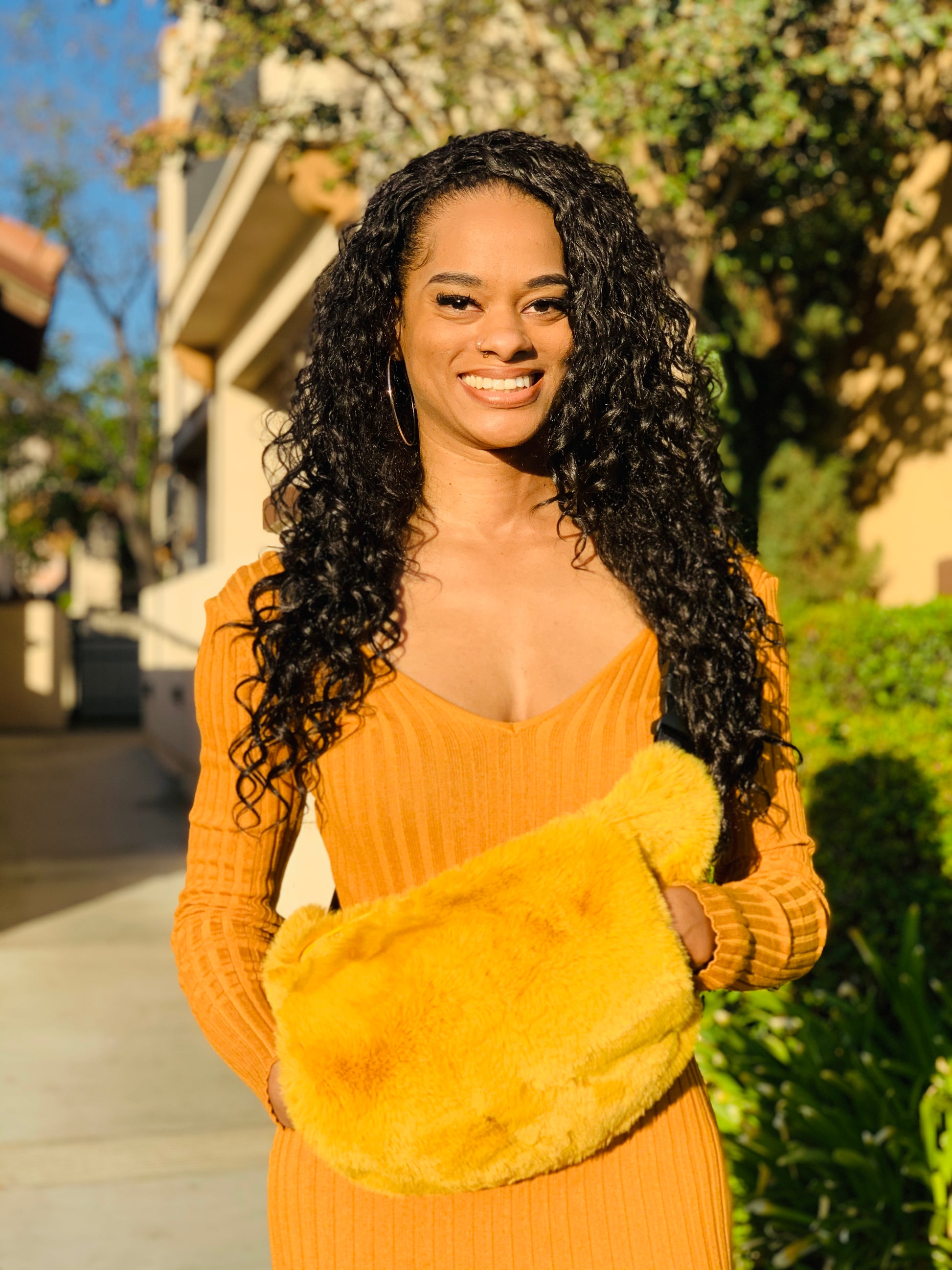 SGRho So Plush Fanny - Lavish Accessories & Shoe House