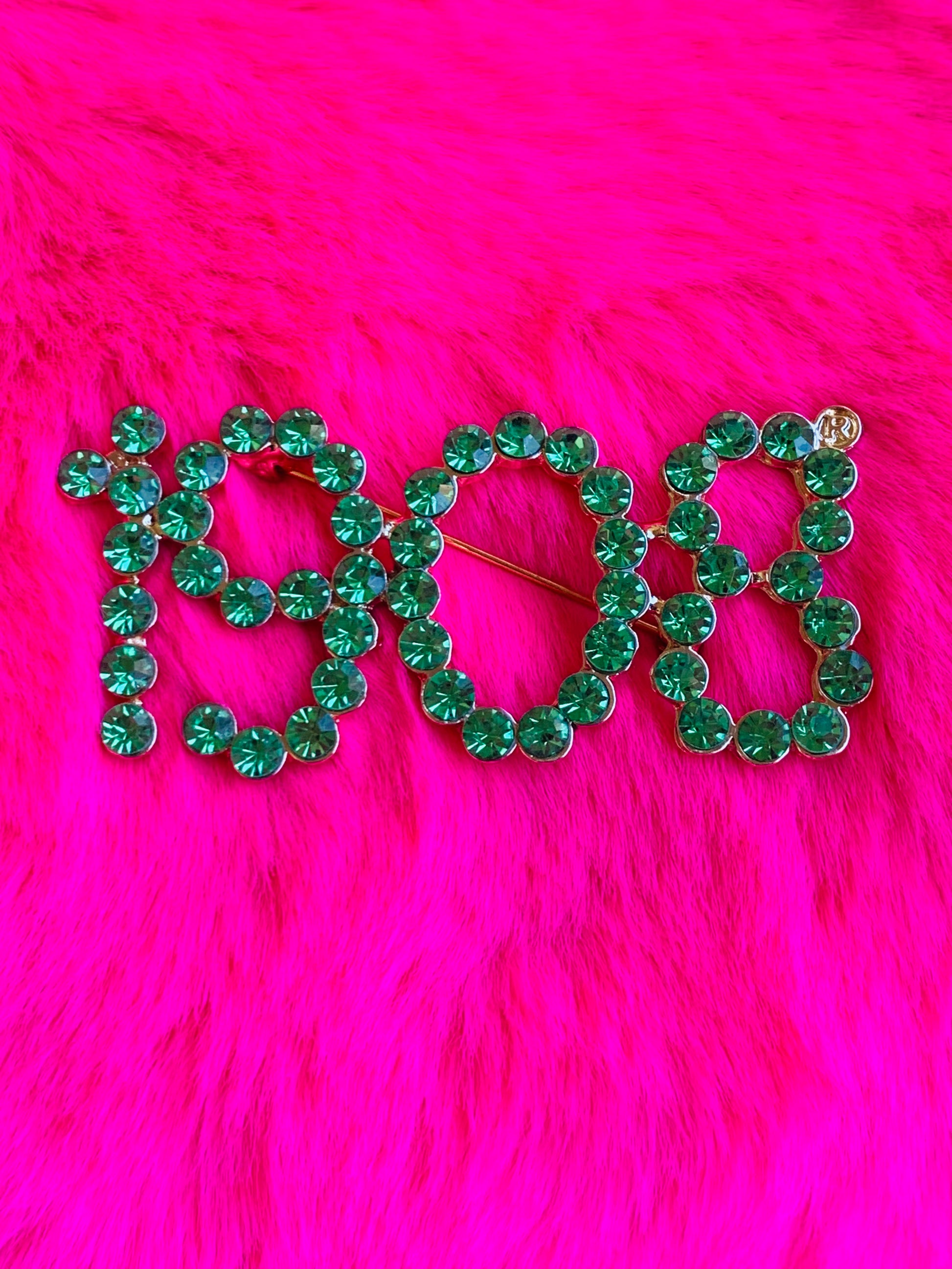 AKA 1908 Pin - Green - Lavish Accessories & Shoe House