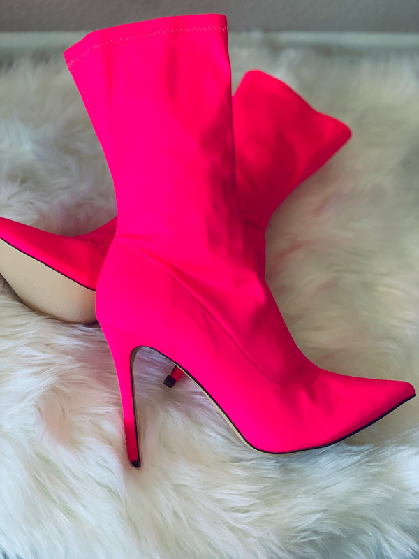 Lively Lola Boots - Pink - Lavish Accessories & Shoe House